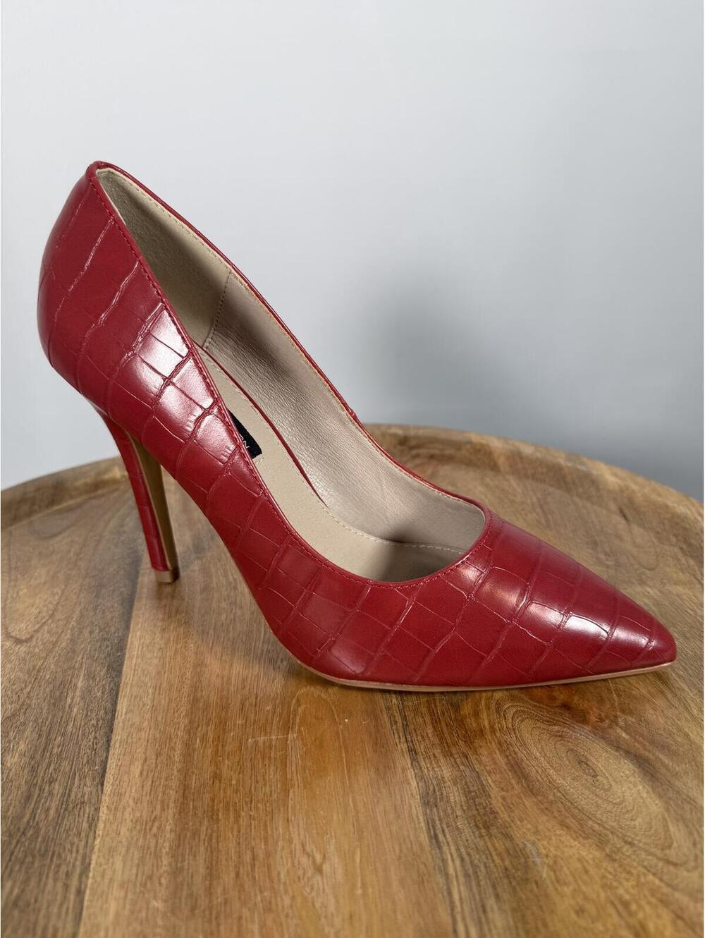 French Connection Red Croc Embossed Pointed Toe Heels Size 8 NWB - Picture 8 of 9